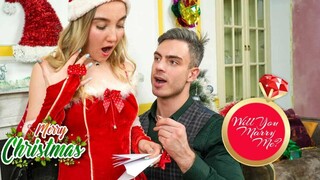 Бесплатное 4K порно с Willy Regal's Xmas Blowjob Bash только на TREXPORN.NET