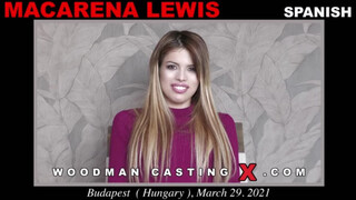 Бесплатное 4K порно с Petite Latina Teen Macarena Lewis Strips Down только на TREXPORN.NET