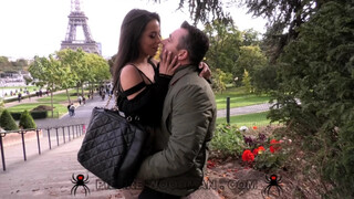 Бесплатное 4K порно с Skinny brunette Anastasia Brokelyn takes anal from 2 guys in Paris только на TREXPORN.NET