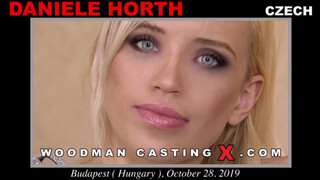 Горячее порно 4K - Young Blonde Girl Daniele Orth Exposed бесплатно на TREXPORN.NET