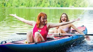 Горячее порно 4K - Redhead Babe Emma Gets Wet on a Kayak Ride бесплатно на TREXPORN.NET