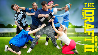 Бесплатное 4K порно с Tiffany Fox and Gang Cross the Finish Line только на TREXPORN.NET