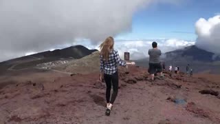 Горячее порно 4K - Ashley Lane's Hot Beach Day - Blonde GF Explores Outdoor Pleasures бесплатно на TREXPORN.NET