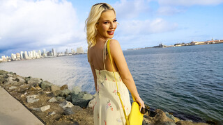 Бесплатное 4K порно с Bella Rose's Fitting Room Fun только на TREXPORN.NET