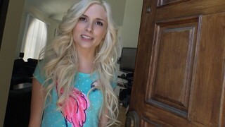 Бесплатное 4K порно с Blonde Bombshell's POV Spinner Gags только на TREXPORN.NET