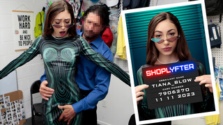 Горячее порно 4K - World Out of Bounds - 7906270 бесплатно на TREXPORN.NET