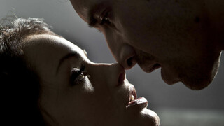 Горячее порно 4K - Blonde and Curly Couple Get Naughty бесплатно на TREXPORN.NET