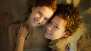 Бесплатное 4K порно с Lesbian Love in Sun только на TREXPORN.NET