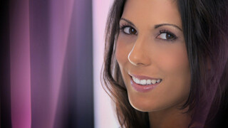 Бесплатное 4K порно с Curly Brunette Plays with Dildo только на TREXPORN.NET