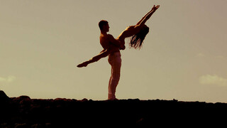 Бесплатное 4K порно с Rosaline's Beach Blowjob только на TREXPORN.NET