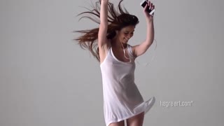 Бесплатное 4K порно с Victoria R Solo - Slow Motion Booty Shake & Medium Tits только на TREXPORN.NET