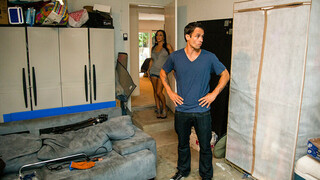 Бесплатное 4K порно с Big Titted Jenna Presley Sucks and Swallows for Moving Help только на TREXPORN.NET